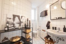 Duschbad VERKAUFT: Stilvolle, individuelle und großzügige Wohnung im beliebten Pempelfort