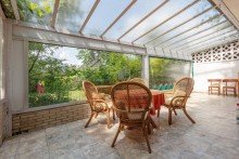 Wintergarten VERKAUFT: 5-Zimmer-Haus mit zusätzlichem Atelier und großem, idyllischem Garten in Rommerskirchen-Hoeningen