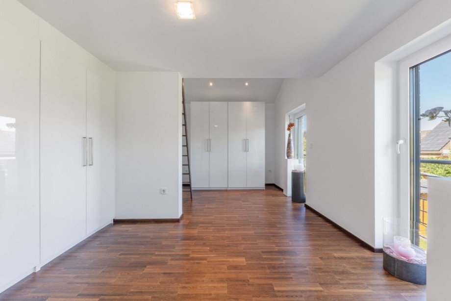 Kind 1 oder Arbeiten Einfamilienhaus Jüchen