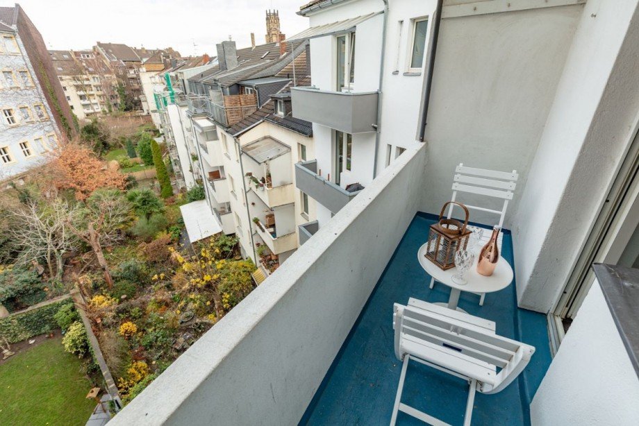 Balkon Kueche Etagenwohnung Düsseldorf