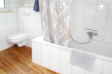 Beispiel Wohnung DG Mehrfamilienhaus Düsseldorf