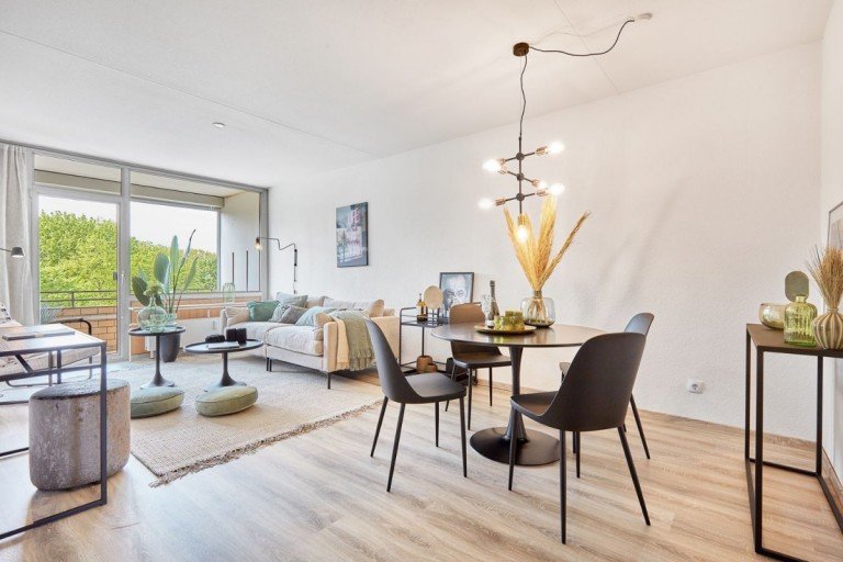 Wohnen_Essen Monheim am Rhein Etagenwohnung VERKAUFT: Gut aufgeteilte, helle 2-Zi-Wohnung mit Westbalkon und TG-Garagenplatz in Monheim-Baumberg