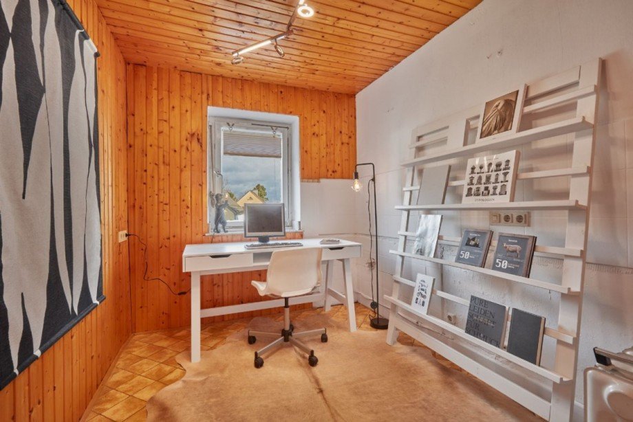 B�ro 1. OG Reihenmittelhaus Duisburg