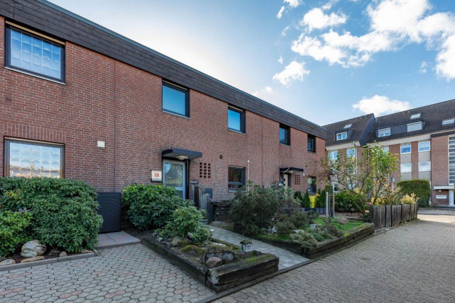 Geb�udefront Reihenhaus Neuss