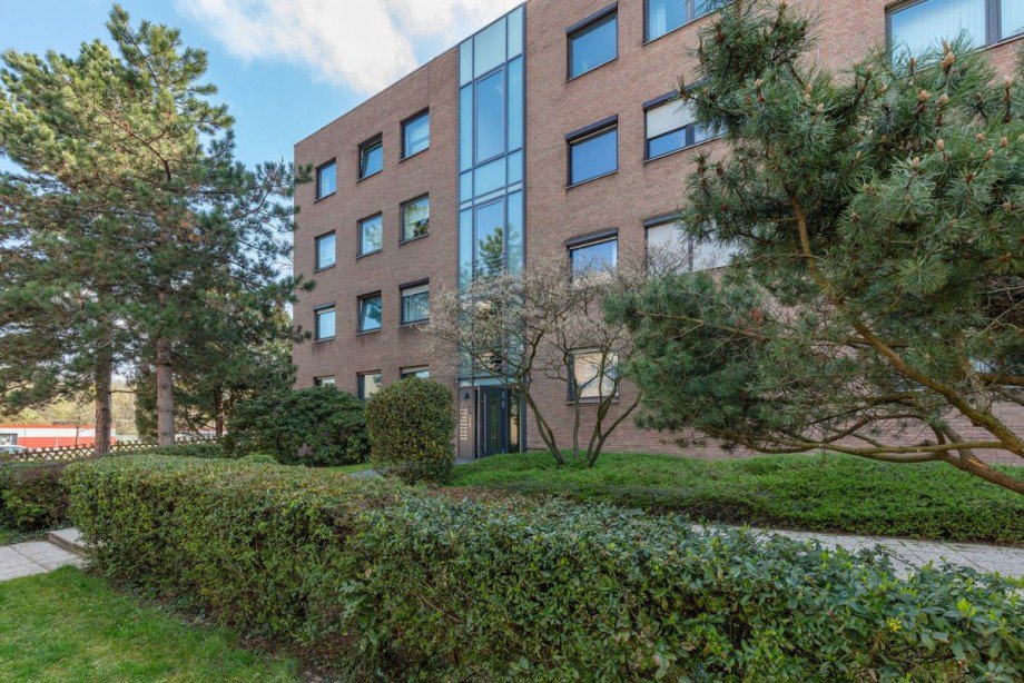 Von au�en Etagenwohnung D�sseldorf