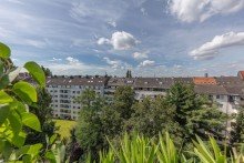 Blick von der Terrasse Zwei Welten unter einem Dach – repräsentative Maisonette mit separater Einheit im Zooviertel