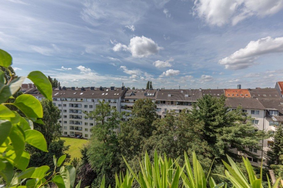 Blick von der Terrasse Etagenwohnung Düsseldorf