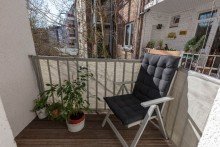 Balkon VERKAUFT: Schicke, modernisierte 2-Zimmer Wohnung im Denkmal, zentral und in Hochschuln�he
