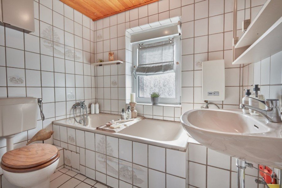 Bad 1. OG Reihenmittelhaus Duisburg