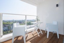 Balkon VERMIETET: Pandion Le Grand: Traumhaft möbliert wohnen mit Concierge, Stellplatz, Gym, Sauna und Weitblick