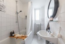 Wannenbad VERKAUFT: Stilvolle, individuelle und großzügige Wohnung im beliebten Pempelfort