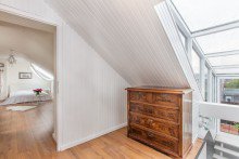 Ebene 2 - Dachgeschoss Sehr sch�ne und gro�z�gige Maisonette-Wohnung in Pempelfort