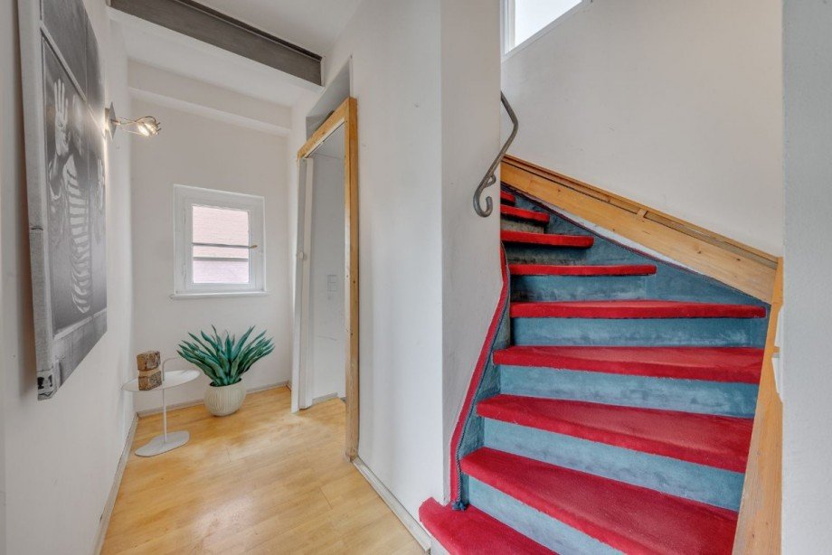 Zwischengeschoss Flur_Treppe Wohnung Erkrath-Hochdahl