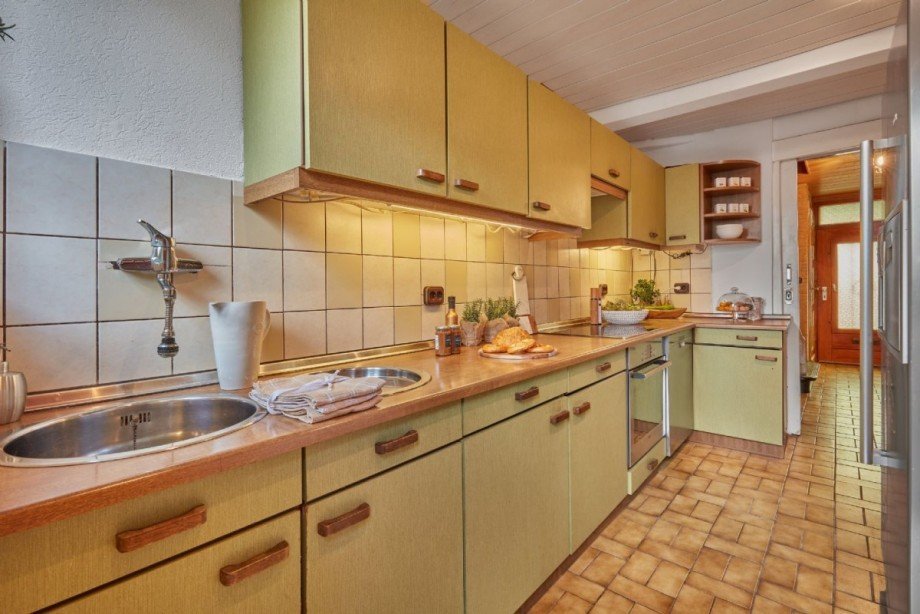 Jetzige K�che Reihenmittelhaus Duisburg