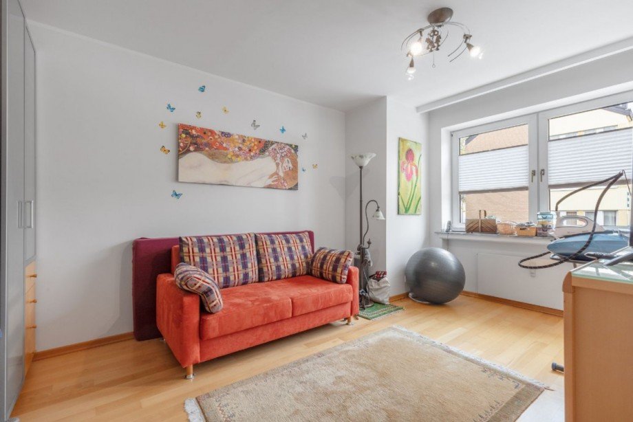 Kinder-/Arbeits-/G�stezimmer Etagenwohnung Ratingen