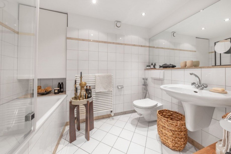 Wannenbad Erdgeschosswohnung Düsseldorf