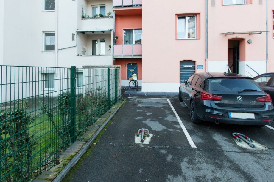 Kfz-Stellplatz Dachgeschosswohnung D�sseldorf