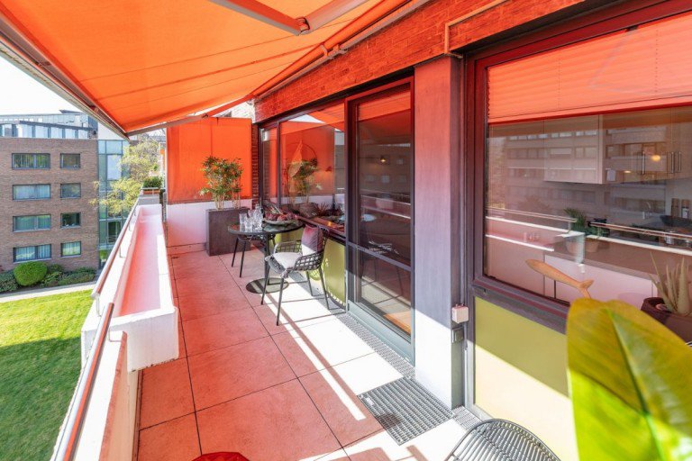 Balkon Markise D�sseldorf - Golzheim Etagenwohnung VERKAUFT: Sonnige 3-Zimmer-Wohnung mit gro�em Balkon in Golzheim