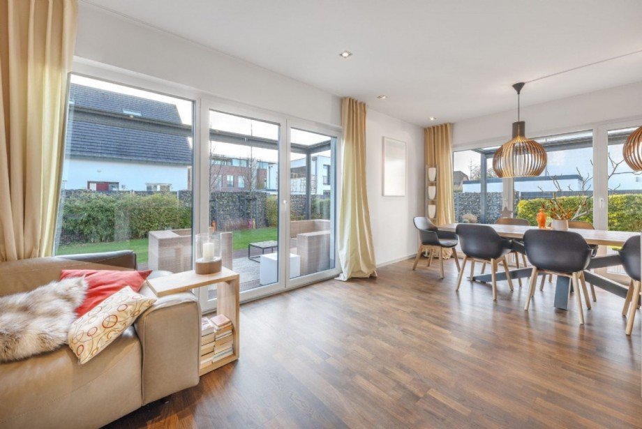 Wohn-/Essbereich Einfamilienhaus Krefeld