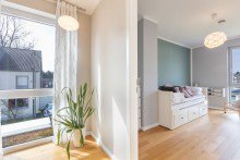 Zimmer 1. OG VERKAUFT: DHH perfekt f�r Familien: Neubau, 165 m2, 5 Zi., 10 min zur Stadt und 10 min zum Unterbacher See