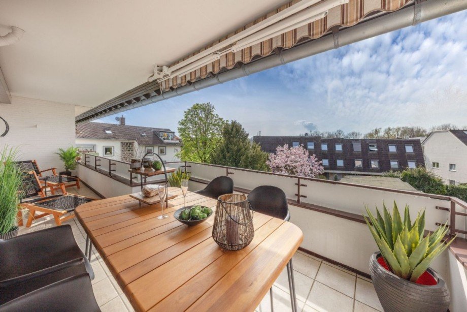 Sonnenbalkon Etagenwohnung Düsseldorf