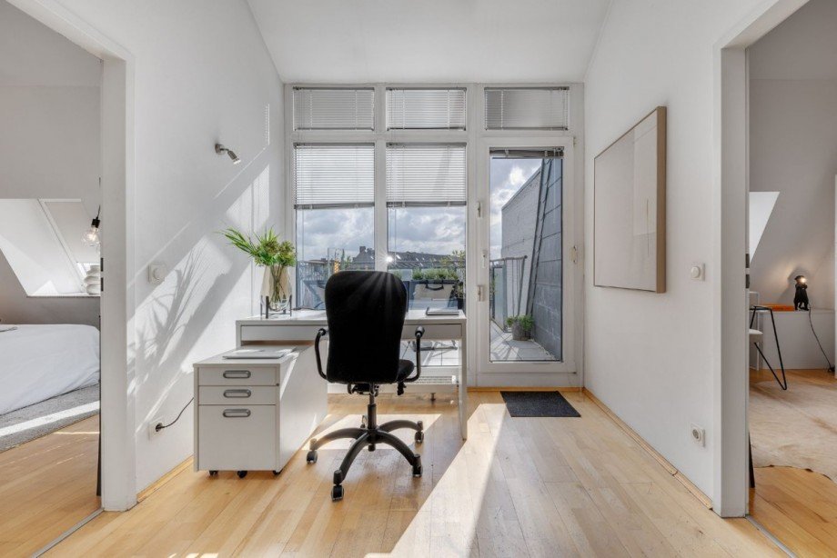 14.Ausgang zum hinteren Balkon Maisonettewohnung Düsseldorf