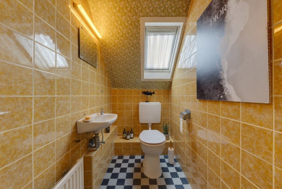 WC 1. OG/Dachgeschoss Einfamilienhaus Meerbusch