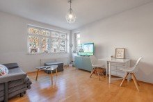 Wohnraum VERKAUFT: Schicke, modernisierte 2-Zimmer Wohnung im Denkmal, zentral und in Hochschuln�he