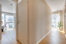 1. OG (Flur) VERKAUFT: DHH perfekt f�r Familien: Neubau, 165 m2, 5 Zi., 10 min zur Stadt und 10 min zum Unterbacher See