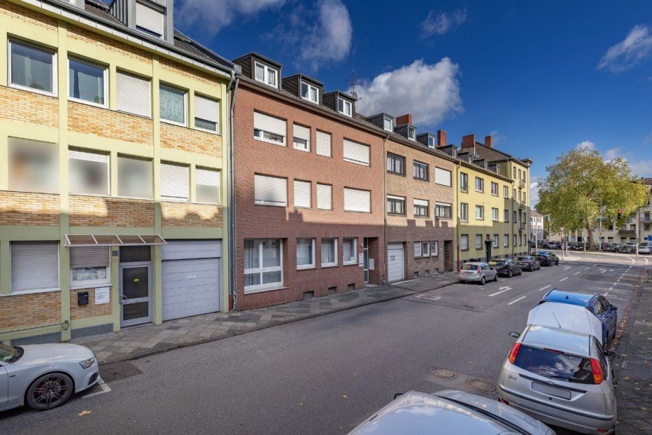 Gebäudefront Wohn- / Gesch�ftshaus Mönchengladbach