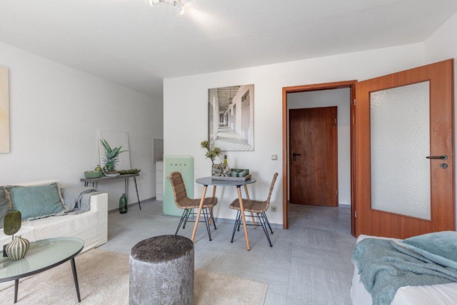 Wohn-/ Schlafraum Wohnung D�sseldorf