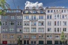 Fassade Zwei Welten unter einem Dach – repräsentative Maisonette mit separater Einheit im Zooviertel