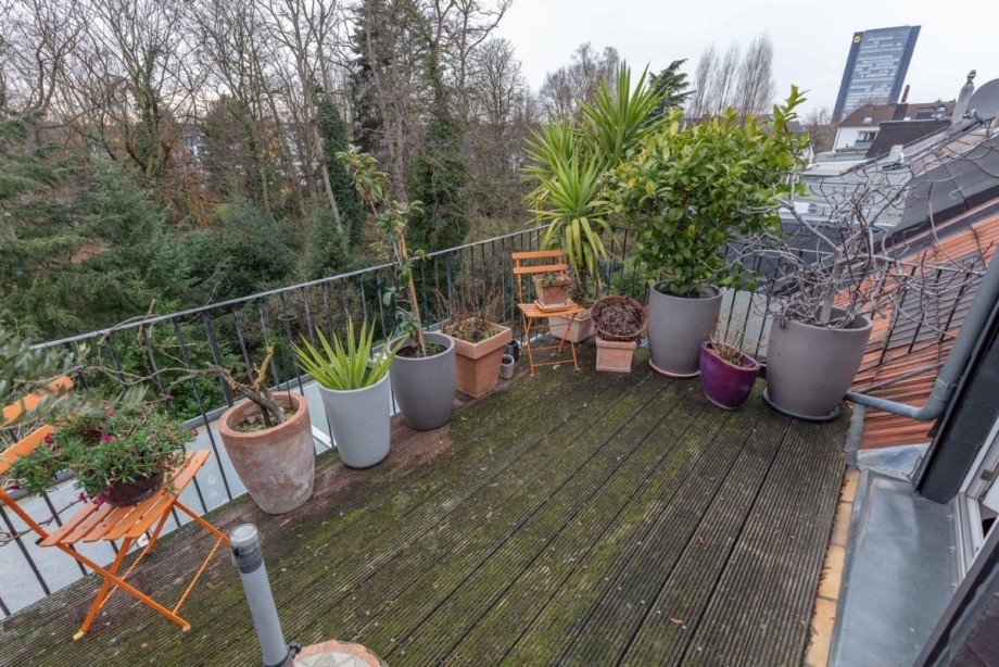 Terrasse am Spitzboden Maisonettewohnung D�sseldorf