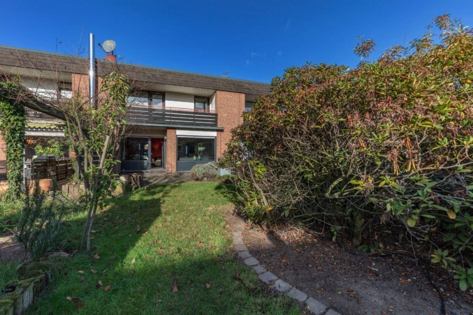 R�ckseite mit Garten Reihenhaus Neuss