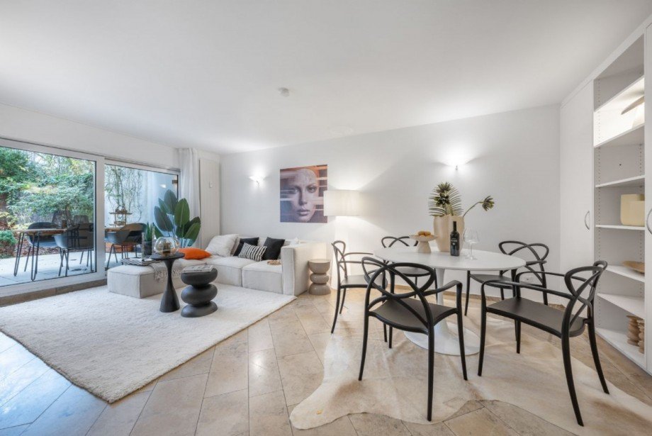 Wohn-/Esszimmer Erdgeschosswohnung Düsseldorf