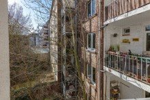 Ausblick vom Balkon VERKAUFT: Schicke, modernisierte 2-Zimmer Wohnung im Denkmal, zentral und in Hochschuln�he