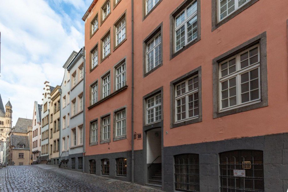 Geb�udefassade Etagenwohnung Köln